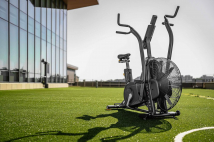 Вертикальный велотренажер MATRIX Total Body Cycle 