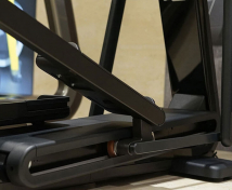 Эллиптический тренажер TECHNOGYM Artis Synchro