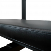 Скамья для жима лёжа со страховочными упорами BRONZE GYM PARTNER ML-902