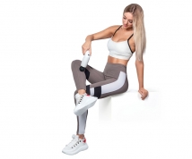 Перкуссионный массажер для тела YAMAGUCHI Massage Gun PRO