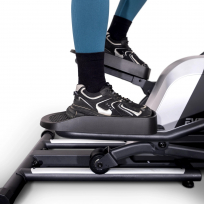 Эллиптический тренажёр EVERYFIT EET002P