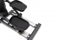 Эллиптический тренажер SPIRIT FITNESS XE795 Black