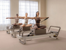 Реформер для пилатеса TECHNOGYM Reform Sand Stone